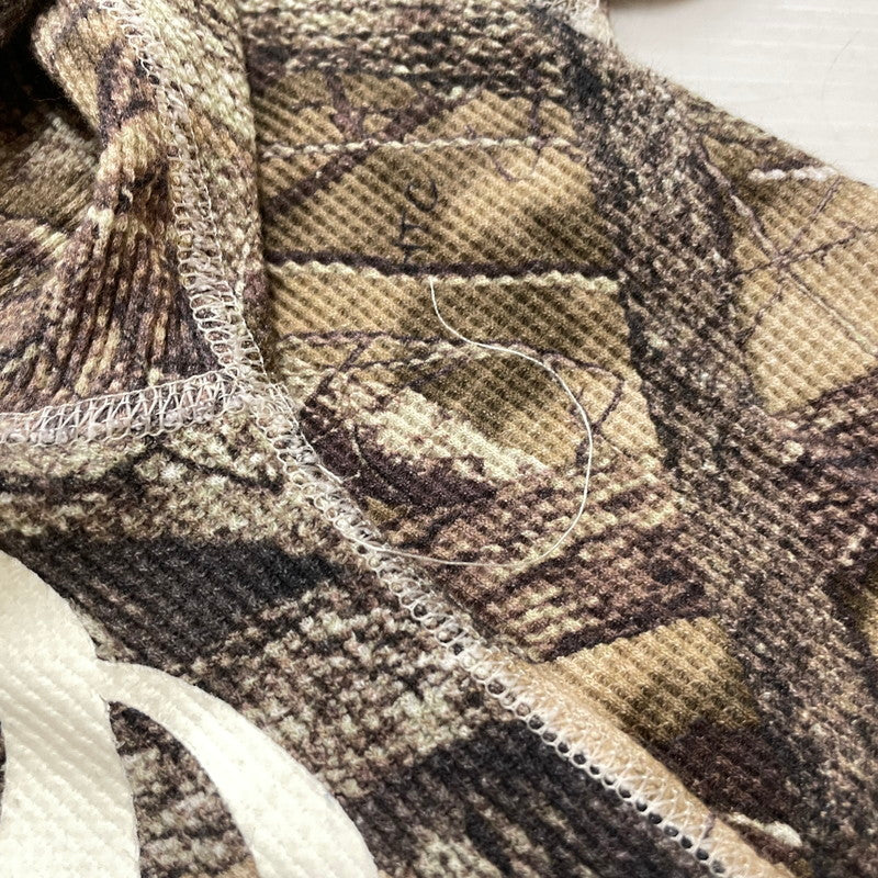【中古品】【メンズ】 Supreme シュプリーム × HANES ヘインズ 別注コラボ 25AW BONES THERMAL CREW CAMO ボーンズ サーマル クルー カモ カットソー 長袖 トップス 149-261016-yo-03-teih サイズ:M カラー:カモ柄 万代Net店