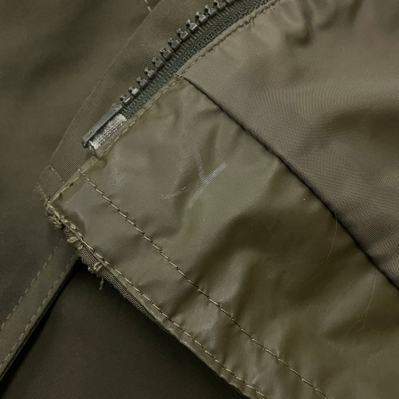 【中古品】【メンズ】 AUSTLIAN MILITARY オーストラリア ミリタリー GORE-TEX PARKA ゴアテックス パーカー アウター 145-261027-sa-14-teih サイズ:112-116 カラー:オリーブ 万代Net店