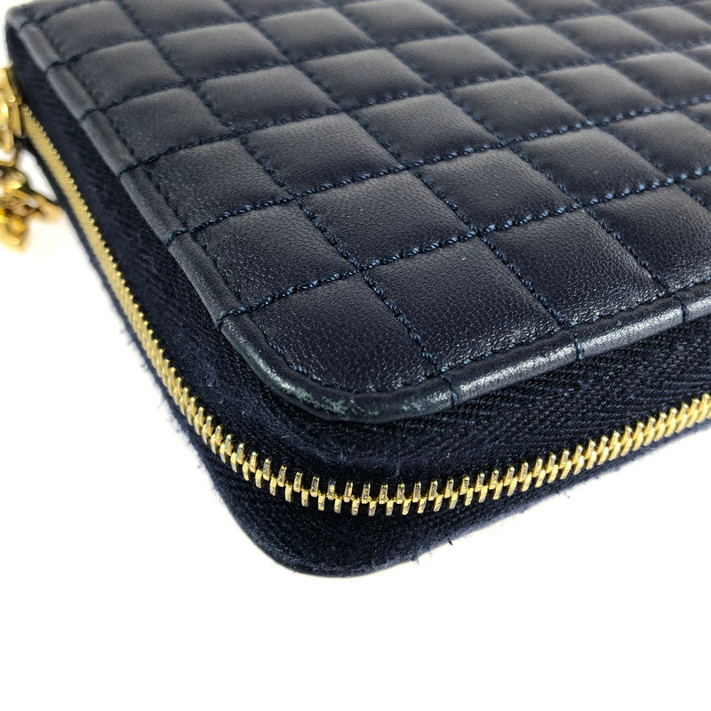 【中古品】【レディース】 CELINE セリーヌ 10B553BFL Cチャーム キルティングレザー ラウンドジップロングウォレット 長財布 181-240818-hi-15-tag カラー:ネイビー 万代Net店