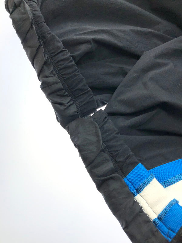 【現状渡し品】【メンズ】 × UNDERCOVER アンダーカバー コラボ BASKETBALL TRACK PANTS UBA CZ4699-010 バスケットボール トラックパンツ ボトムス 151-251127-rt-12-tag サイズ:XL カラー:ブラック 万代Net店