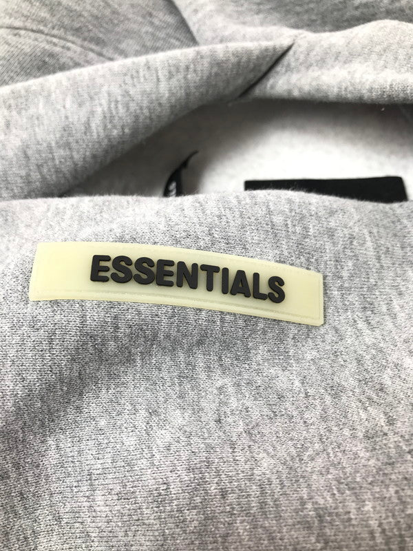 【中古品】【メンズ】 FOG ESSENTIALS フィア オブ ゴッド エッセンシャルズ REFLECTOR LOGO HOODIE リフレクター ロゴ フーディー ライトアウター 142-260530-rt-09-tagh サイズ:S カラー:グレー 万代Net店