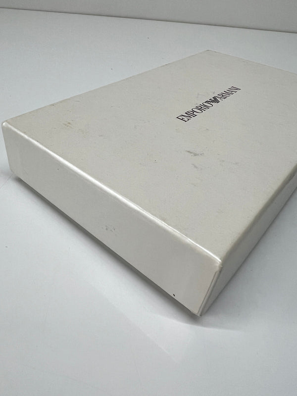 【中古品】【メンズ】 EMPORIO ARMANI エンポリオ・アルマーニ LEATHER LONG WALLET Y4R256 YAQ2E 81072 レザー ロングウォレット 二つ折り長財布 200-260801-kk-33-hon カラー:BLACK 万代Net店
