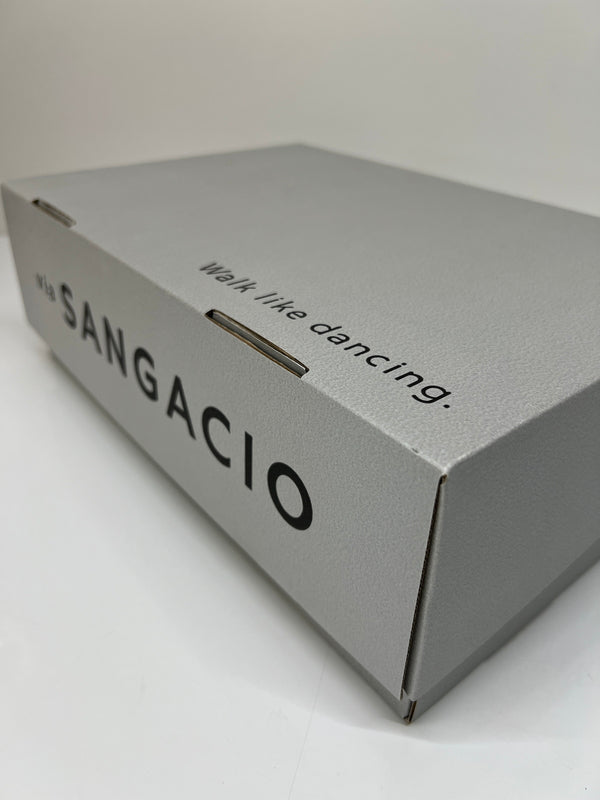 【中古品】【メンズ】 SANGACIO サンガチオ × BRANDALISED ブランダライズド にゅ〜ず BANKSY FLOWER BOMBER LOVE RAT バンクシー フラワーボンバーラブラット スニーカー 162-260822-YS-14-hon サイズ:26.5 カラー:COM WHITE/BROWN 万代Net店