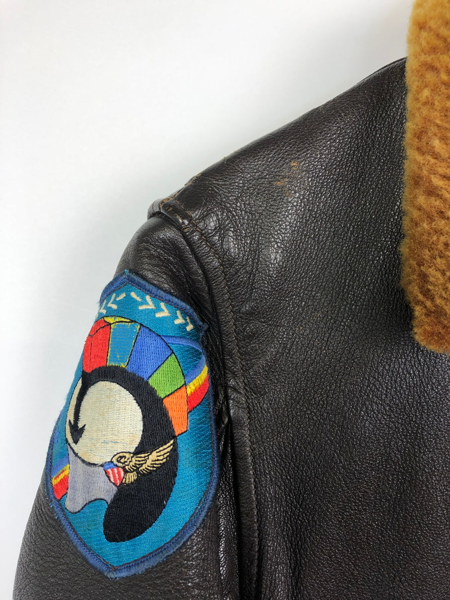 【現状渡し品】【メンズ】 The REAL McCOY'S ザ リアルマッコイズ TYPE G-1 LEATHER FLIGHT JACKET MIL-J-7823 N383-39622A レザー フライトジャケット アウター 145-260607-SH-05-hon サイズ:38 カラー:ブラウン 万代Net店