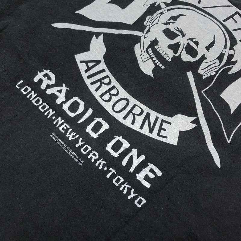 【中古品】【メンズ】 NEIGHBORHOOD ネイバーフッド LEFT CHEST LOGO PRINT TEE レフトチェストロゴ プリント 七分袖 Tシャツ トップス 142-260627-hn-06-fur サイズ:不明 カラー:ブラック 万代Net店