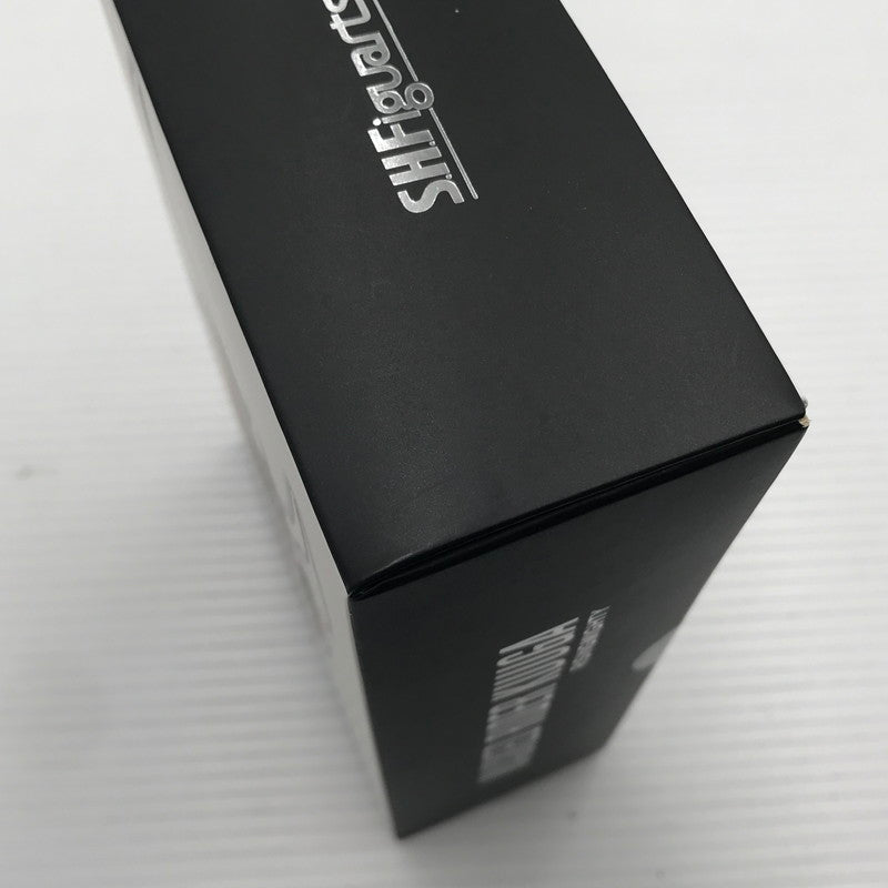 【中古美品】 バンダイ S.H.Figuarts 真骨彫製法 仮面ライダークウガ ライジングマイティ 未開封 箱に多少のヤケあり 042-260703-ti-08-tagh 万代Net店