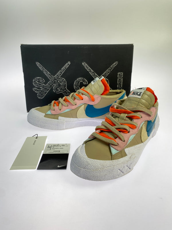 【中古品】【メンズ】 NIKE ナイキ BLAZER LOW / SAKAI /KAWS DM7901-200 ブレーザー ロー サカイ カウズ スニーカー 靴 160-260709-yn-29-min サイズ：27.0cm US9 カラー：REED/BRIGHT SPRUCE-WHITE 万代Net店