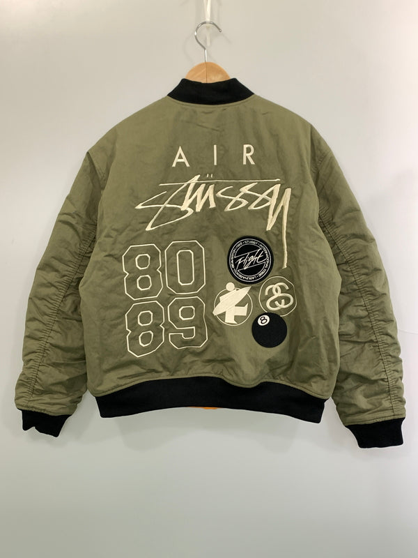 【中古品】【メンズ】 NIKE ナイキ × STUSSY REVERSIBLE VARSITY JACKET FJ9153-222 ステューシー リバーシブル バーシティ ジャケット アウター 142-260831-yn-11-min サイズ：L カラー：オリーブグリーン/オレンジ 万代Net店