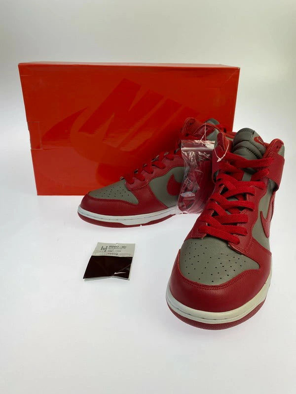 【中古美品】【メンズ】 NIKE ナイキ 【中古】【メンズ】 NIKE ナイキ DUNK HIGH RETRO QS 850477-001 ダンク ハイ レトロ クイックストライク スニーカー 靴 160-240222-yn-27-min サイズ：29.0cm US11 カラー：SOFT GREY/UNIV RED 万代Net店