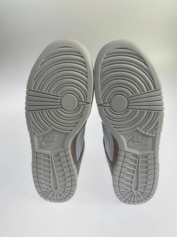 【LIFTる。景品】【中古】【メンズ】 NIKE ナイキ SLAM JAM DUNK HIGH DA1639-100 スラム ジャム ダンク ハイ ピュア プラチナム スニーカー シューズ 靴 160-240224-me-01-min サイズ：27.5cm US9.5 カラー：WHITE/CLEAR-PURE PLATINUM 万代Net店