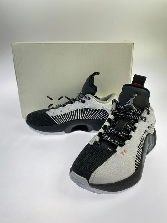 【中古品】【メンズ】 NIKE ナイキ AIR JORDAN 35 LOW PF CW2459-101 エア ジョーダン 35 SP-TP PF スニーカー メンズ シューズ 靴 160-250829-em-22-min サイズ：26cm カラー：ホワイト/メタリックシルバー/ブラック 万代Net店