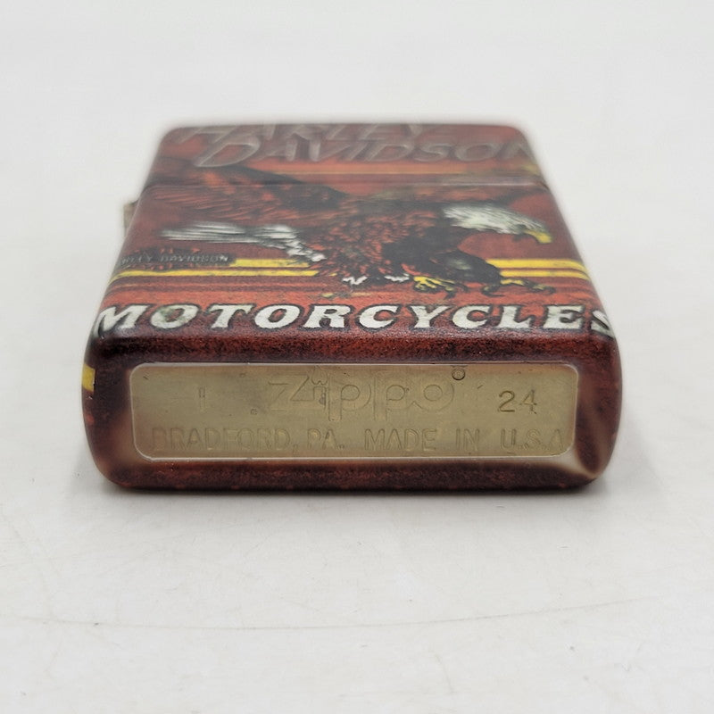 【中古美品】【メンズ/レディース】 ZIPPO ジッポ × HARLEY-DAVIDSON ハーレーダビッドソン DESIGN OIL LIGHTER 白頭鷲 オイルライター 喫煙具 206-250921-as-07-izu カラー：レッド系 万代Net店