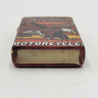 【中古美品】【メンズ/レディース】 ZIPPO ジッポ × HARLEY-DAVIDSON ハーレーダビッドソン DESIGN OIL LIGHTER 白頭鷲 オイルライター 喫煙具 206-250921-as-07-izu カラー：レッド系 万代Net店