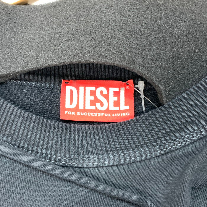【中古品】【メンズ】 DIESEL ディーゼル S-BOXT-DBL ダメージ加工 スウェット ブランド 古着 141-251227-gm-13-fuz サイズ：M カラー：ブラック 万代Net店