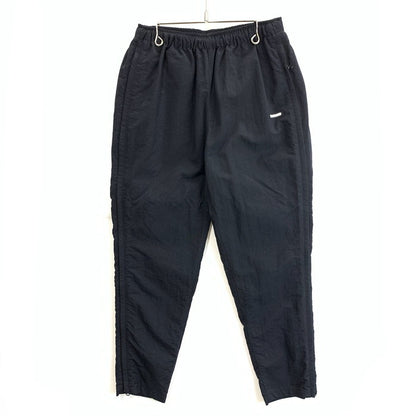 【中古品】【メンズ】 UNDEFEATED アンディフィーテッド NYLON PANT ナイロンパンツ ブランド 古着 153-260118-gm-04-fuz サイズ：S カラー：ブラック 万代Net店