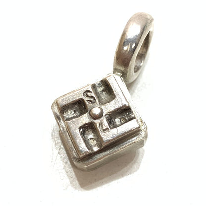 【中古品】【メンズ】 卍メタルトップ シルバー ブランド アクセサリー ペンダントトップ 192-250920-gm-17-fuz カラー：シルバー 万代Net店