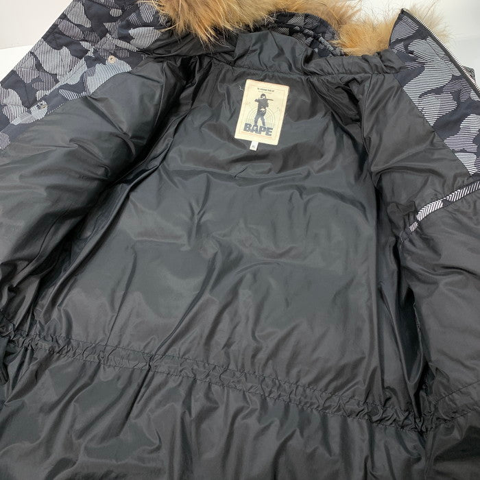 【中古品】【メンズ】 A BATHING APE アベイシングエイプ DOWN JACKET ダウンジャケット ブランド 古着 142-251220-gm-27-fuz サイズ：XL カラー：ブラック 万代Net店