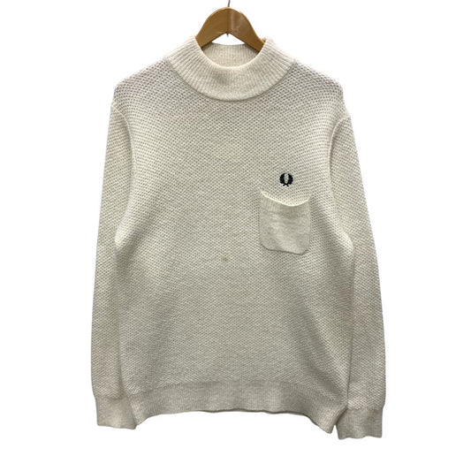 【中古品】【メンズ】 FRED PERRY フレッドペリー PIQUE KNIT JUMPER ニット セーター トップス ブランド 古着 140-250921-gm-24-fuz サイズ：M カラー：ホワイト 万代Net店