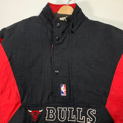 【中古品】【メンズ】 STARTER NBA CHICAGO BULLS アノラックプルオーバージャケット 90s シカゴ・ブルズ ブランド 古着 142-260404-gm-20-fuz サイズ：XL カラー：ブラック レッド 万代Net店