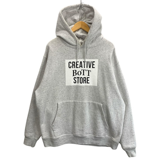 【中古品】【メンズ】 BOTT×CREATIVEDRUGSTORE SQUARE LOGO HOODIE パーカー ブランド 古着 140-260315-gm-07-fuz サイズ：XL カラー：グレー 万代Net店