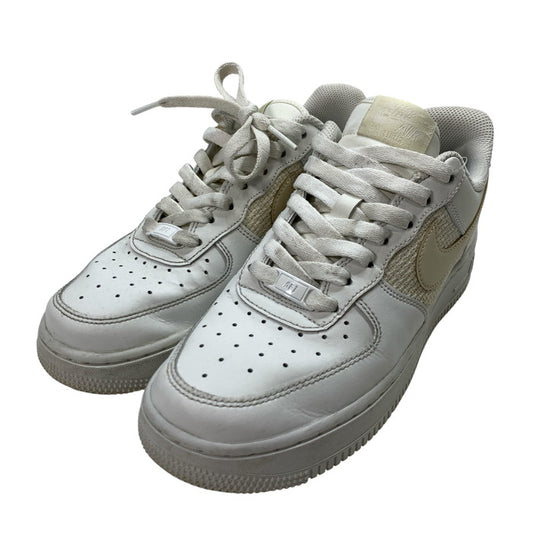 【中古品】【レディース】 NIKE ナイキ DJ9945-100 W AIR FORCE 1 07 ESS ウィメンズ エアフォース 1 スニーカー 166-260208-gm-06-fuz サイズ：25cm カラー：ホワイト 万代Net店