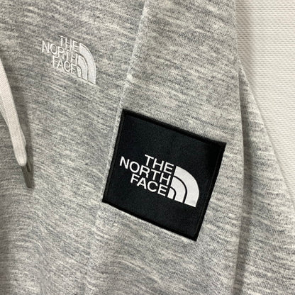 【中古品】【メンズ】 THE NORTH FACE ザ・ノースフェイス NT12333 スクエアロゴフーディー パーカー フーディー トップス ブランド 古着 144-250504-gm-09-fuz サイズ：L カラー：グレー 万代Net店