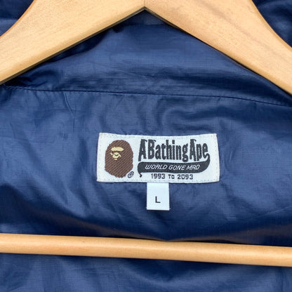 【中古品】【メンズ】 A BATHING APE アベイシングエイプ サルカモ ナイロンジャケット アウター ブランド 古着 142-260412-gm-21-fuz サイズ：L カラー：ブルー 万代Net店