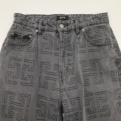【中古品】【メンズ】 HUF ハフ MONOGRAM DENIM PANT PANTS モノグラムデニムパンツ ジーンズ ボトムス ブランド 古着 153-260412-gm-22-fuz サイズ：28 カラー：ブラック 万代Net店