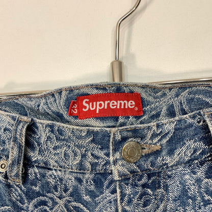 【中古品】【メンズ】 Supreme シュプリーム 22AW SCRIPT JACQUARD DOUBLE KNEE DENIM PAINTER PANT デニムペインターパンツ ブランド 古着 149-260110-gm-27-fuz サイズ：32 カラー：インディゴ 万代Net店