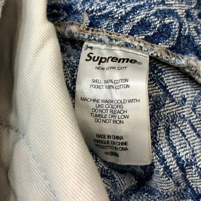 【中古品】【メンズ】 Supreme シュプリーム 22AW SCRIPT JACQUARD DOUBLE KNEE DENIM PAINTER PANT デニムペインターパンツ ブランド 古着 149-260110-gm-27-fuz サイズ：32 カラー：インディゴ 万代Net店