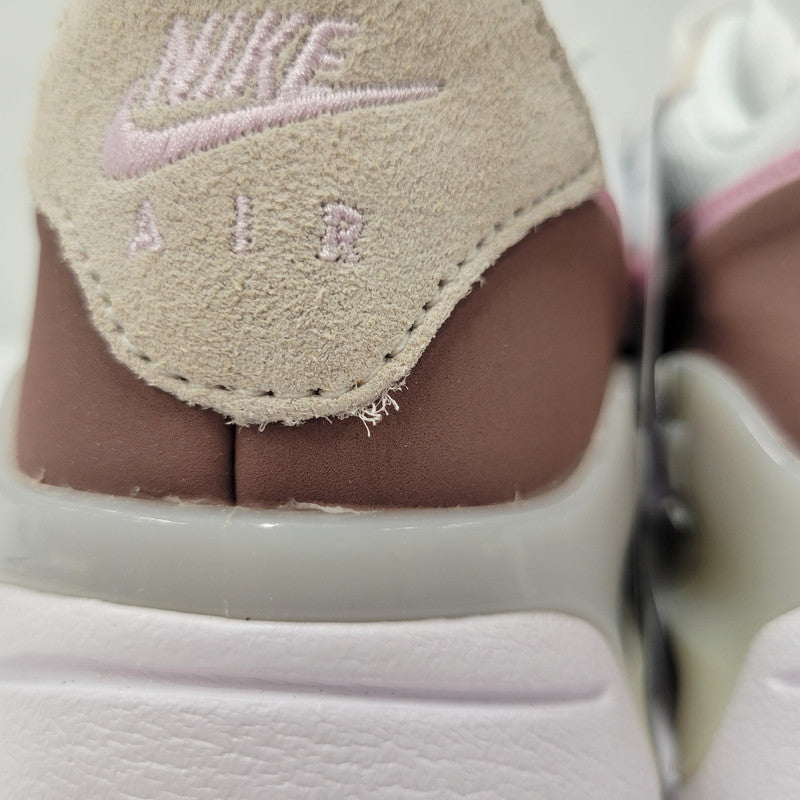 【中古美品】【メンズ】 NIKE ナイキ DZ1637-103 WOMEN'S AIR MAX SYSTM ウィメンズ エアマックス WHITE/SMOKEY MAUVE/GUM MEDIUM BROWN/PINK FOAM ホワイト/スモーキーモーブ/ガムミディアムブラウン/ピンクフォーム スニーカー シューズ 靴 160-241207-mm-05-izu サイズ：28.0cm 万代Net店