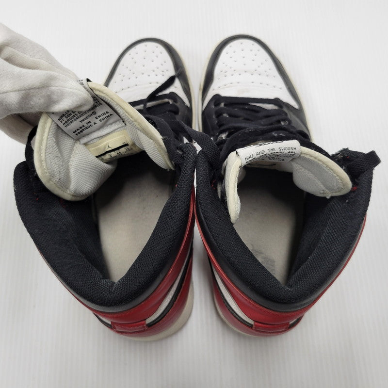 【中古品】【メンズ】 NIKE ナイキ 555088-184 AIR JORDAN 1 RETRO HIGH OG エアジョーダン1 レトロ ハイ オリジナル BLACK TOE ブラック トゥ スニーカー シューズ 靴 160-250325-mm-11-izu サイズ：28.0cm カラー：ブラック/レッド/ホワイト 万代Net店