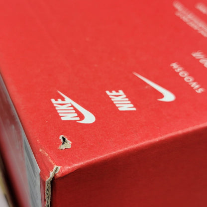 【現状渡し品】【メンズ】 NIKE ナイキ SHOX R4 HQ1988-101 ショックス R4 スニーカー シューズ 靴 160-251207-as-23-izu サイズ：28cm カラー：WHITE/METALLIC SILVER-WHITE 万代Net店