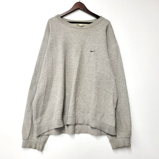 【中古品】【メンズ】 ONE POINT LOGO SWEATSHIRT ワンポイント ロゴ スウェットシャツ トレーナー 長袖 トップス 146-251227-as-14-izu サイズ：XL カラー：グレー 万代Net店