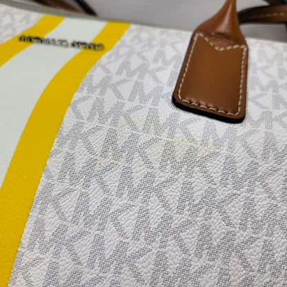 【現状渡し品】【レディース】 SIGNATURE TOTE BAG 35T0STFT6B シグネチャー トート バッグ 鞄 カバン 188-260102-ay-03-izu カラー：ホワイト 万代Net店