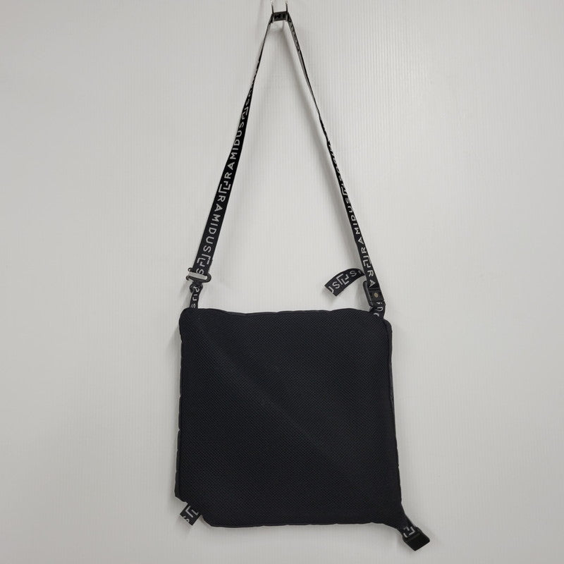 【現状渡し品】【メンズ/レディース】 FUMITO GANRYU フミトガンリュウ × RAMIDUS ラミダス 2WAY SHOULDER BAG ショルダーバッグ コラボ 鞄 カバン 188-260124-ay-02-izu カラー：ブラック 万代Net店