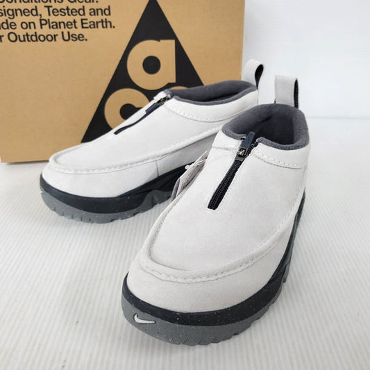 【中古美品】【メンズ】 NIKE ナイキ ACG IZY FV4317-003 スニーカー シューズ 靴 160-260417-as-05-izu サイズ：27cm カラー：PHOTON DUST/PHOTON DUST 万代Net店