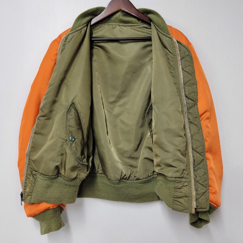 【現状渡し品】【メンズ】 ALPHA INDUSTRIES アルファインダストリーズ MA-1 FLIGHT JACKET 1615-573-8335 フライトジャケット USA製 145-260527-as-20-izu サイズ：M カラー：カーキ/オレンジ 万代Net店