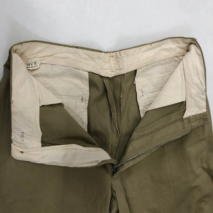 【現状渡し品】【メンズ】 U.S.ARMY アメリカ軍 60's CHINO TROUSERS VINTAGE 60年代 チノトラウザーズ ボトムス ヴィンテージ ミリタリーパンツ 156-250204-kk-19-tei サイズ：34 カラー：カーキ 万代Net店