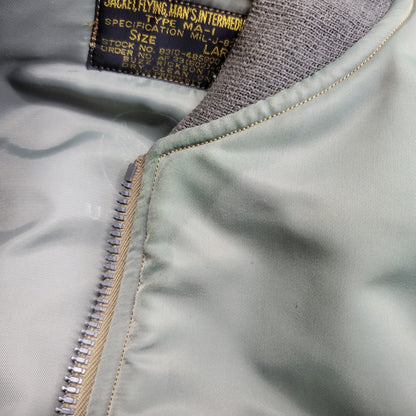 【現状渡し品】【メンズ】 Buzz Rickson's バズリクソンズ MA-1 FLIGHT JACKET M13519 フライトジャケット M品番 145-260818-as-06-izu サイズ：L カラー：グリーン系 万代Net店