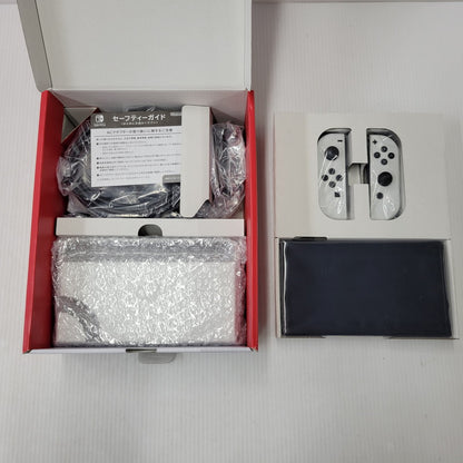 【中古美品】 【ゲーム】Nintendo Switch (有機ELモデル) Joy-Con(L)/(R) ホワイト HEG-S-KAAAA(JPN) 任天堂 ニンテンドースイッチ 本体 034-260829-as-01-izu 万代Net店
