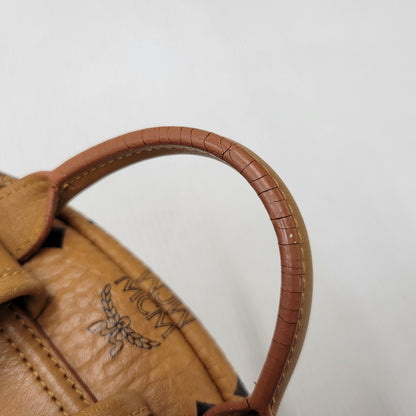 【現状渡し品】【レディース】 MCM エム・シー・エム MMK6SVE38CO001 スターク サイドスタッズ ヴィセトス バッグパック リュック 鞄 カバン 180-260925-ay-14-izu カラー：ブラウン 万代Net店