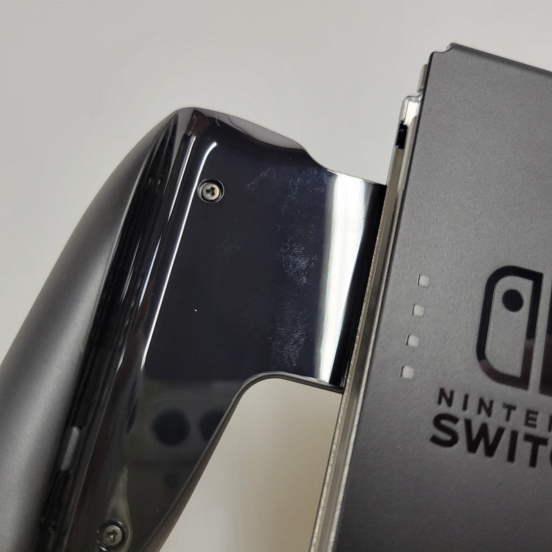 【中古美品】 【未使用】【ゲーム】Nintendo Switch (有機ELモデル) Joy-Con(L)/(R) ホワイト HEG-S-KAAAA(JPN) 任天堂 ニンテンドースイッチ 本体 034-261015-ay-13-izu 万代Net店