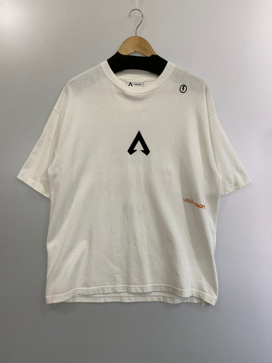 【中古品】【メンズ】  APEX LEGENDS エーペックスレジェンズ ×VAULTROOM ボルトルーム WATTSON TEE 半袖 Tシャツ 140-241015-AS-7-min サイズ：L カラー：ホワイト 万代Net店