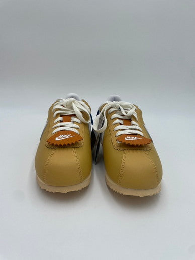 【中古美品】【メンズ】 NIKE ナイキ CORTEZ 23 SE FD0400-725 スニーカー 160-240817-NK-2-yok カラー：WHEAT GOLD/WHITE-COCONUT MILK 万代Net店