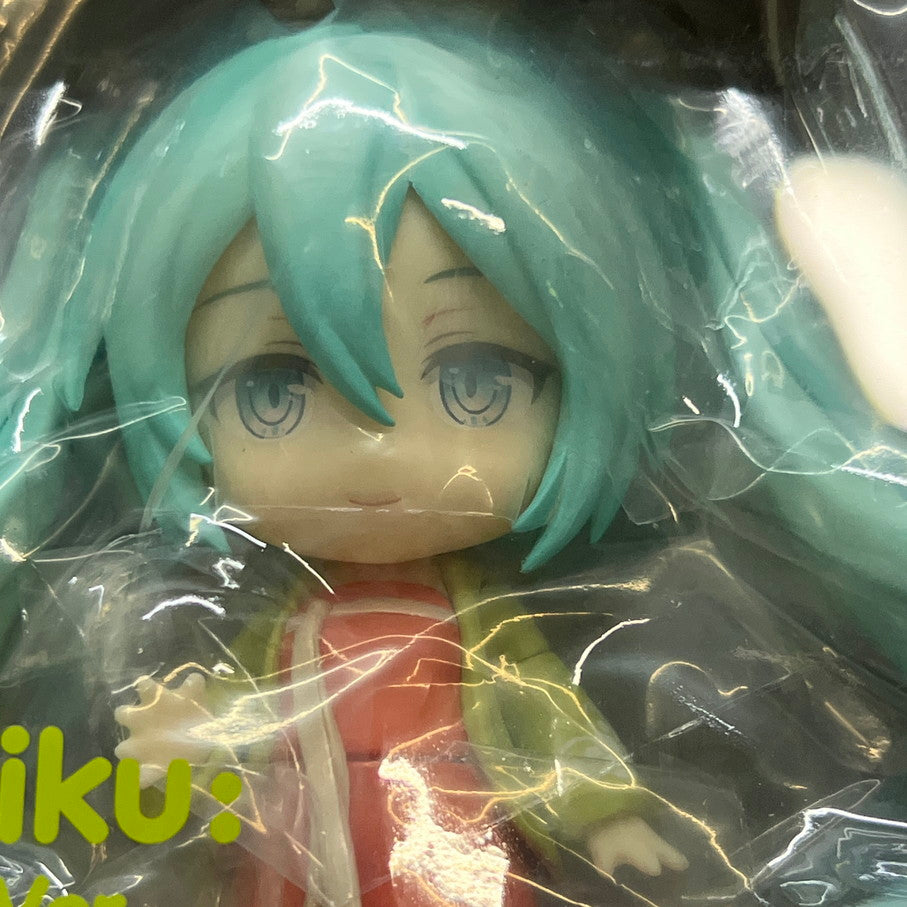【中古品】 ねんどろいど キャラクター ボーカル シリーズ01 初音ミク 高山流水Ver. フィギュア グッドスマイルカンパニー 053-251201-em-04-min 万代Net店