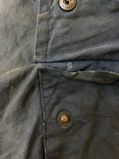 【ジャンク品】【メンズ】 BURBERRY バーバリー ENGLAND製 80S OILED HUNTING COAT オイルハンティングコート アウター 141-240209-ks-08-min カラー：ネイビー 万代Net店