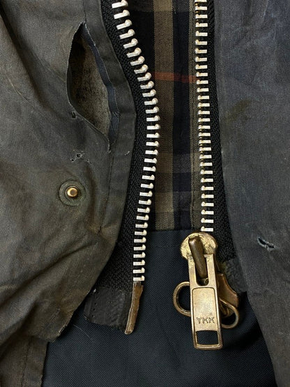 【ジャンク品】【メンズ】 BURBERRY バーバリー ENGLAND製 80S OILED HUNTING COAT オイルハンティングコート アウター 141-240209-ks-08-min カラー：ネイビー 万代Net店