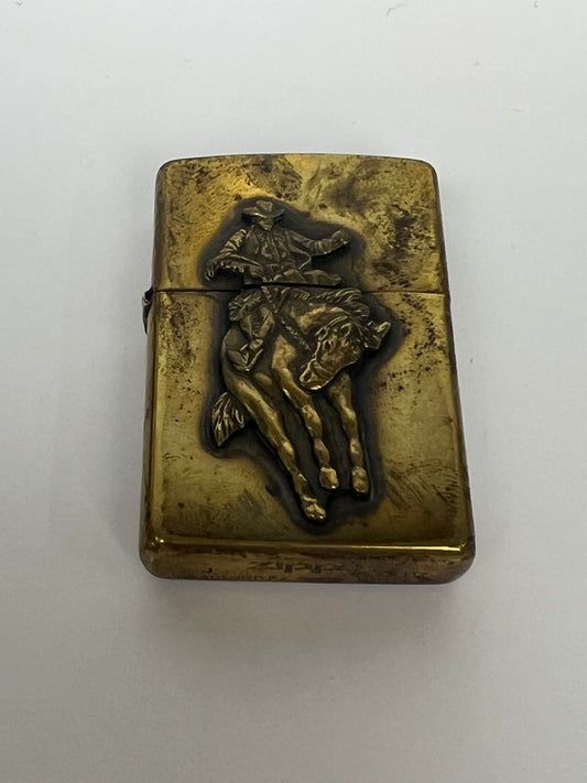 【中古品】【メンズ/レディース】 ZIPPO ジッポ MARLBORO SOLID BRASS マールボロ ソリッドブラス 2面加工 オイルライター 喫煙具 1998年製造 インサイドユニット 1998年製 206-260612-kk-03-hon カラー：BRASS 万代Net店