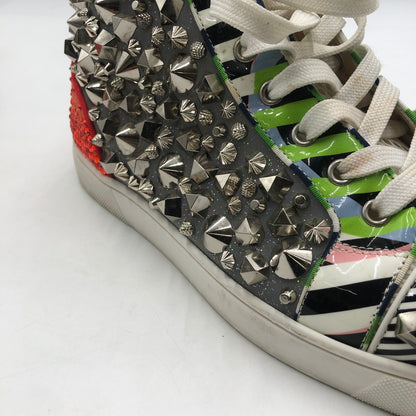 【現状渡し品】【メンズ】 Christian Louboutin クリスチャンルブタン REMIX FLAT PAT HI-CUT SNEAKER スタッズ レザー ハイカット スニーカー 靴 183-251217-ks-20-tei サイズ：41 カラー：マルチカラー 万代Net店
